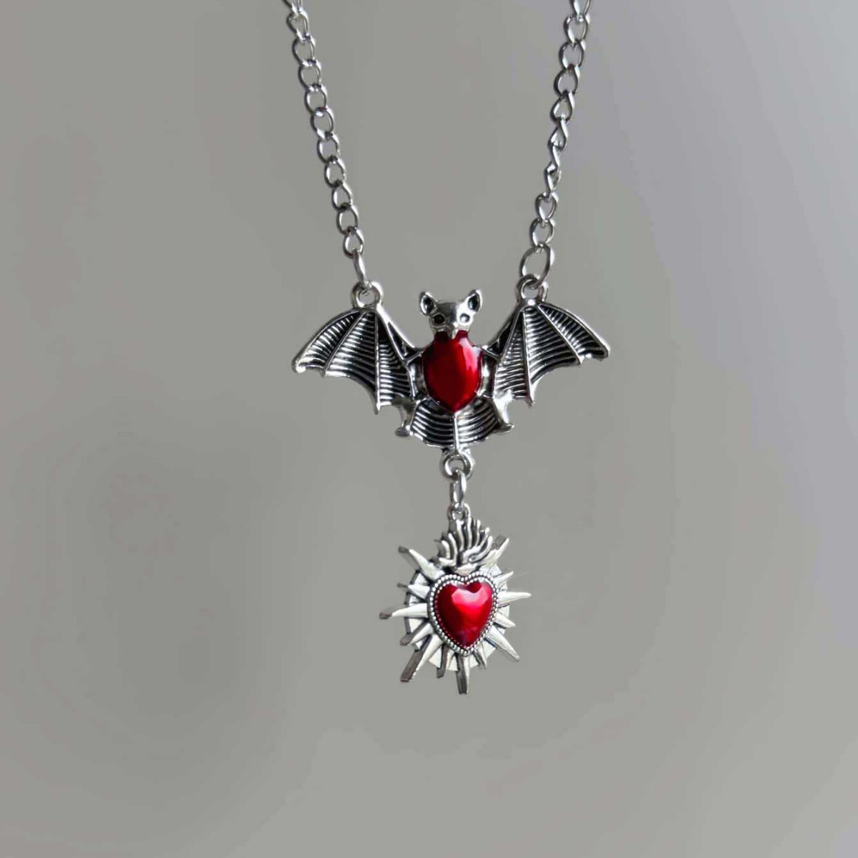 Men'S Vampire Accessories - Spike Heart Bat Necklace, Gothic jewelry,