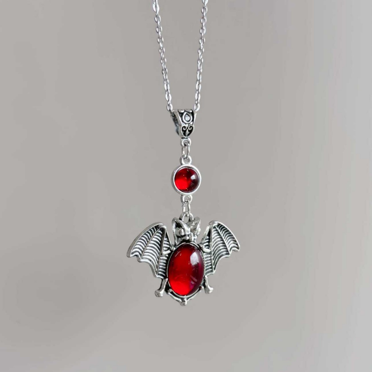 Vampire Bat necklace,Gothic je - مراجعة Men'S Vampire Accessories وسعره