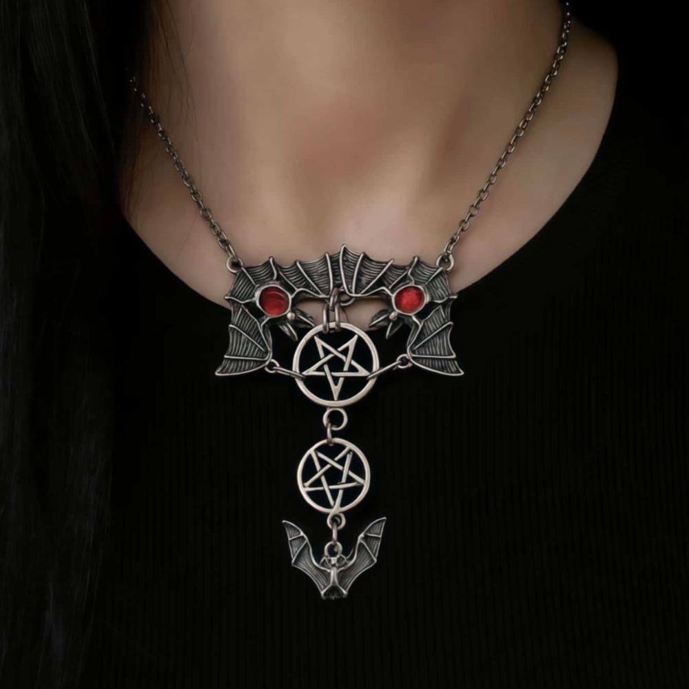 Gothic Red Glaze Droplets Vamp - مراجعة Men'S Vampire Accessories وسعره