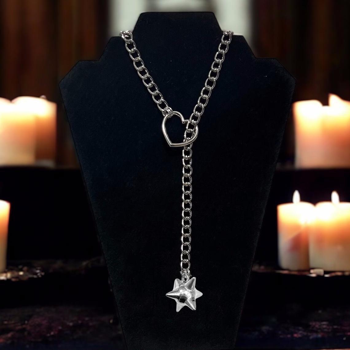 Gothic Crow Skull Necklace For - مراجعة Men'S Vampire Accessories وسعره