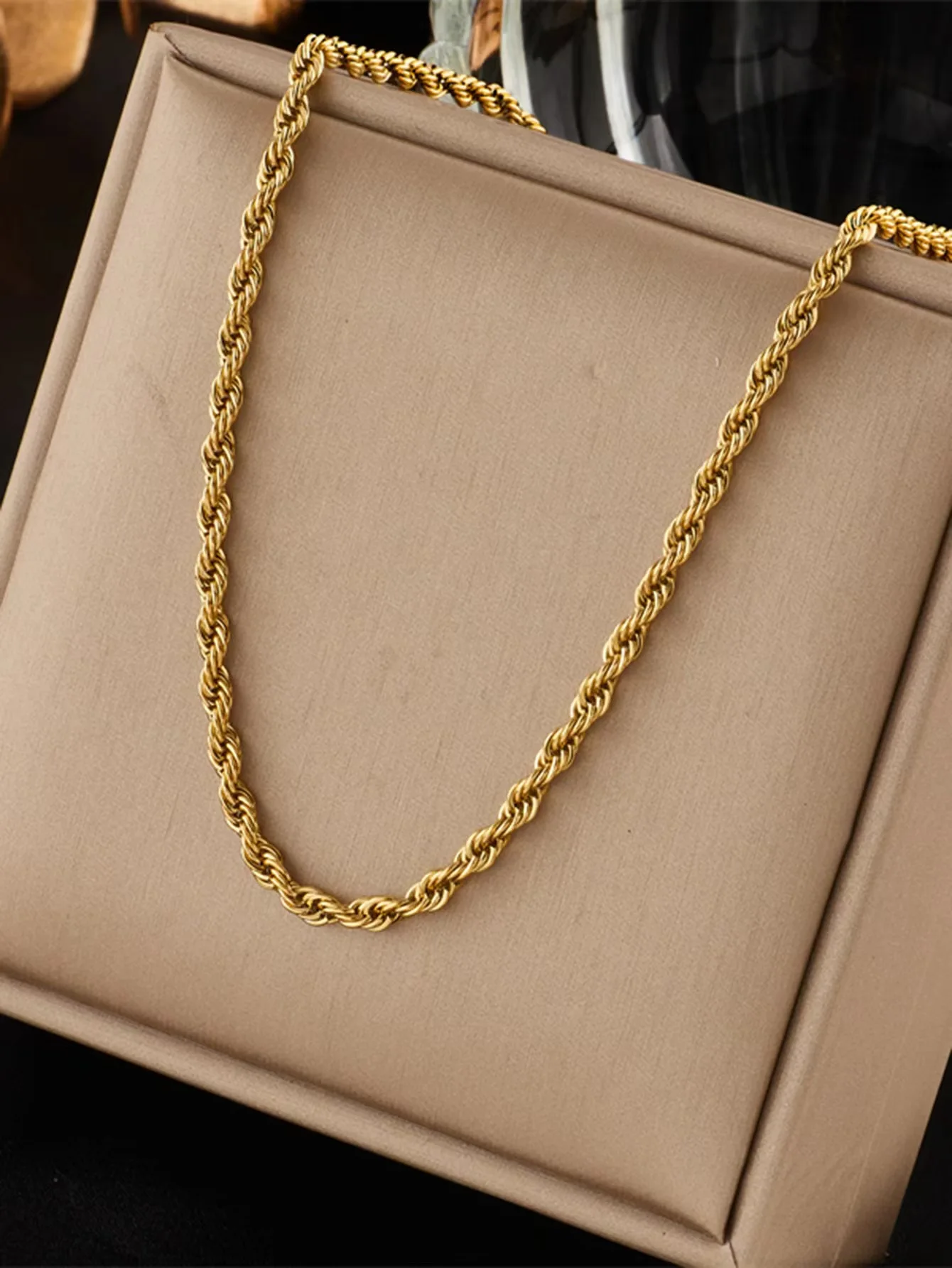 2pcs Fashion 18K Gold 4MM Twis - مراجعة Men Accessories Chain And Bracelet وسعره