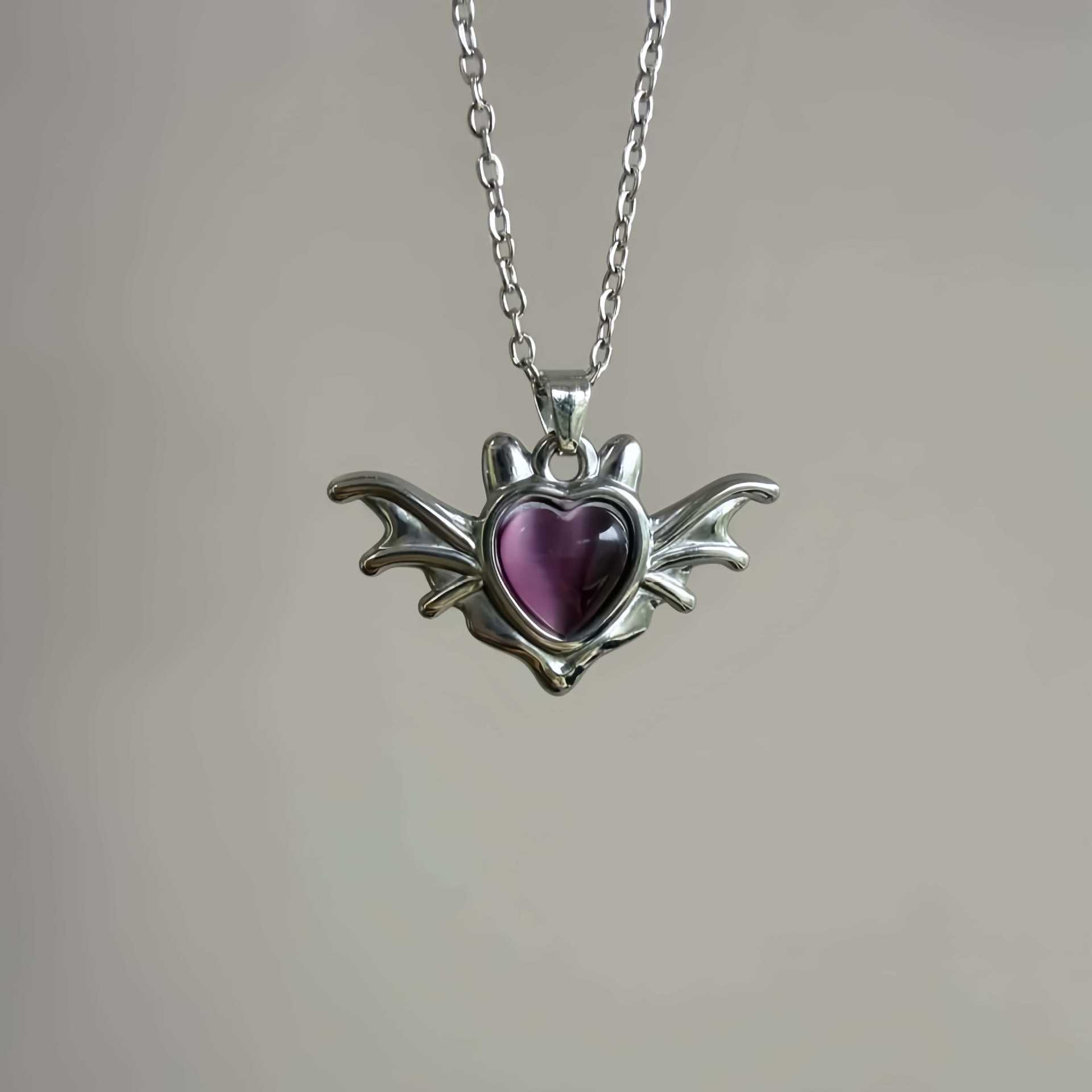 Gothic Vampire Bat Charm Neckl - مراجعة Men'S Vampire Accessories وسعره